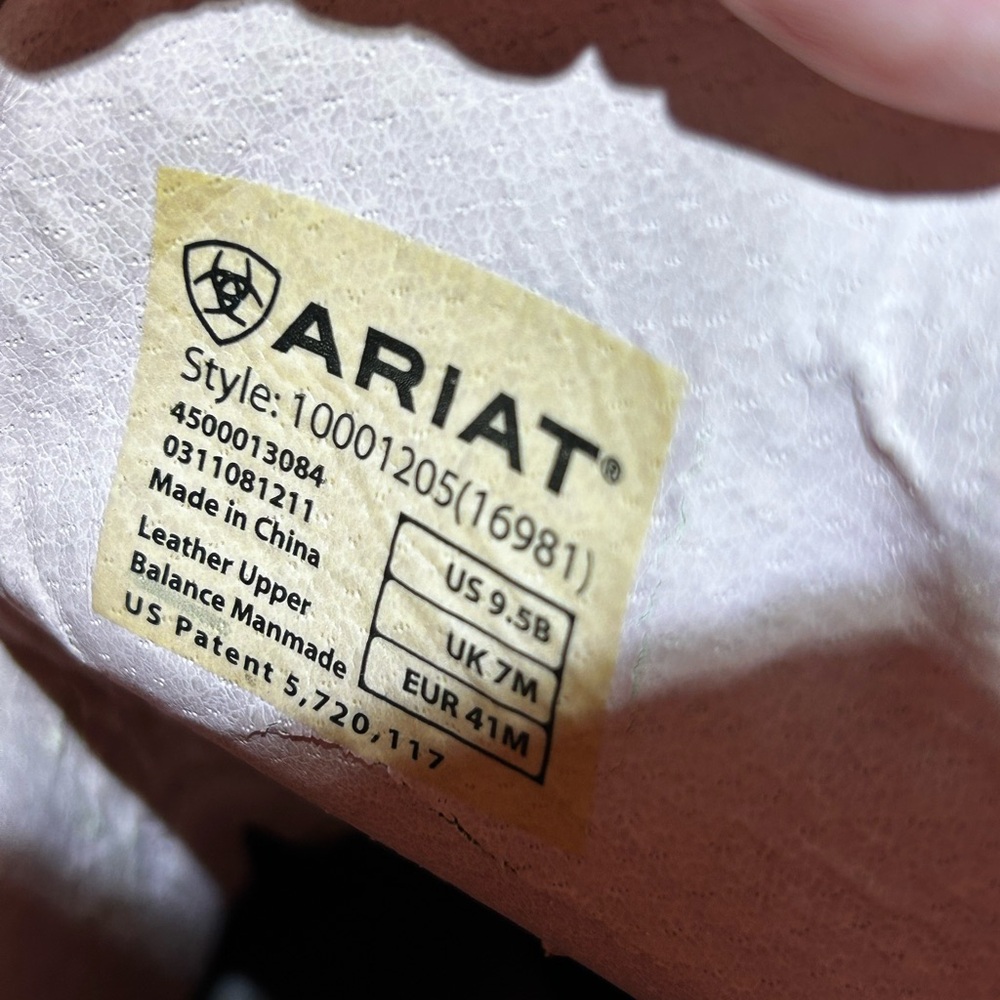 Women’s Ariat Fat Baby boots. - Picture 5 of 5